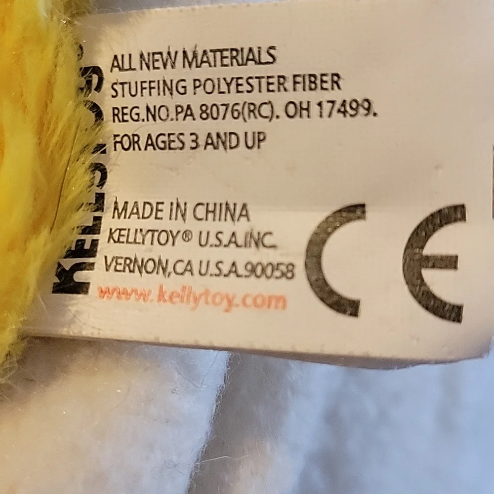 Vtg 2012 Kellytoy Plush Lined Yellow Duck Hat Scarf Age 3 & Up